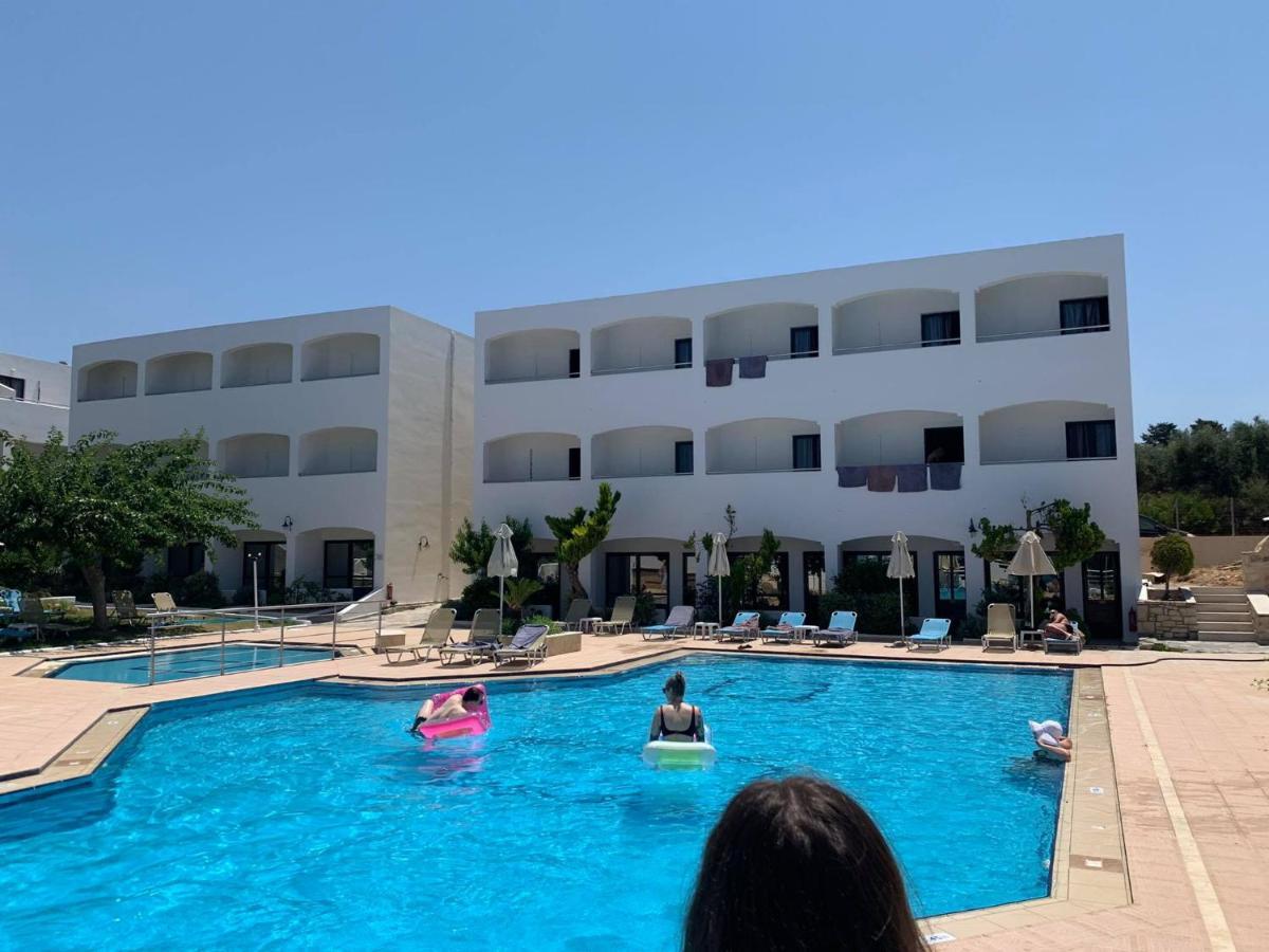 אדליאנוס קומפוס Adel Paradise מראה חיצוני תמונה
